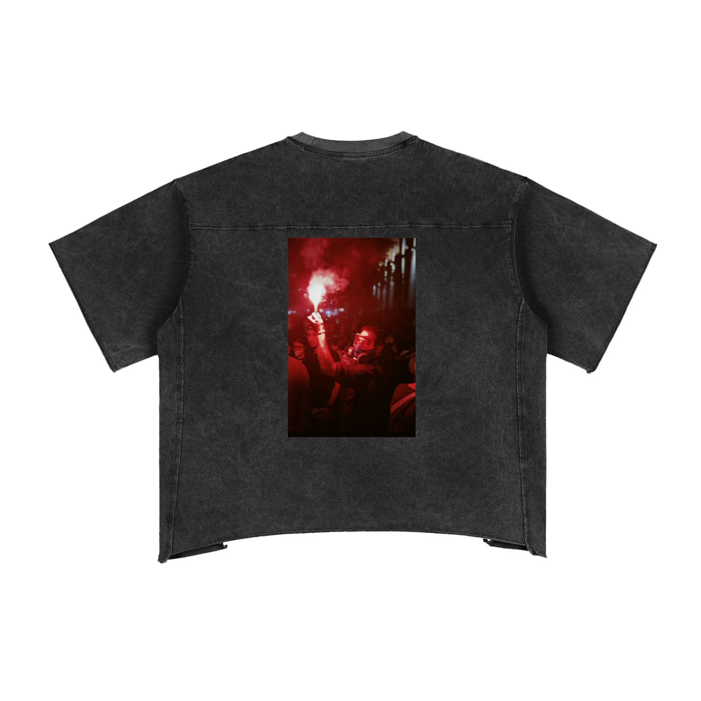 T-Shirt "Red hand flare"